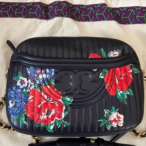 Tory Burch Fleming soft printed camera bag